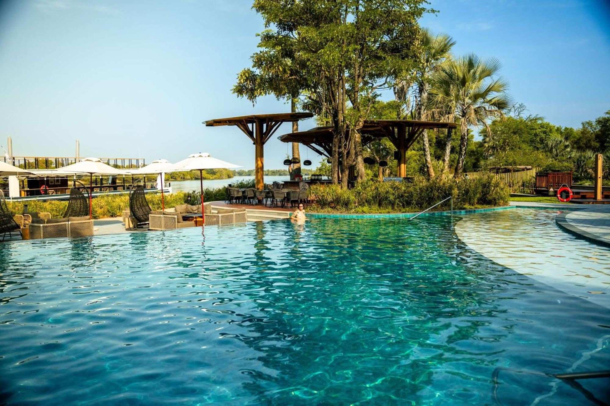 Radisson Blu Mosi-Oa-Tunya Livingstone Resort Eksteriør billede