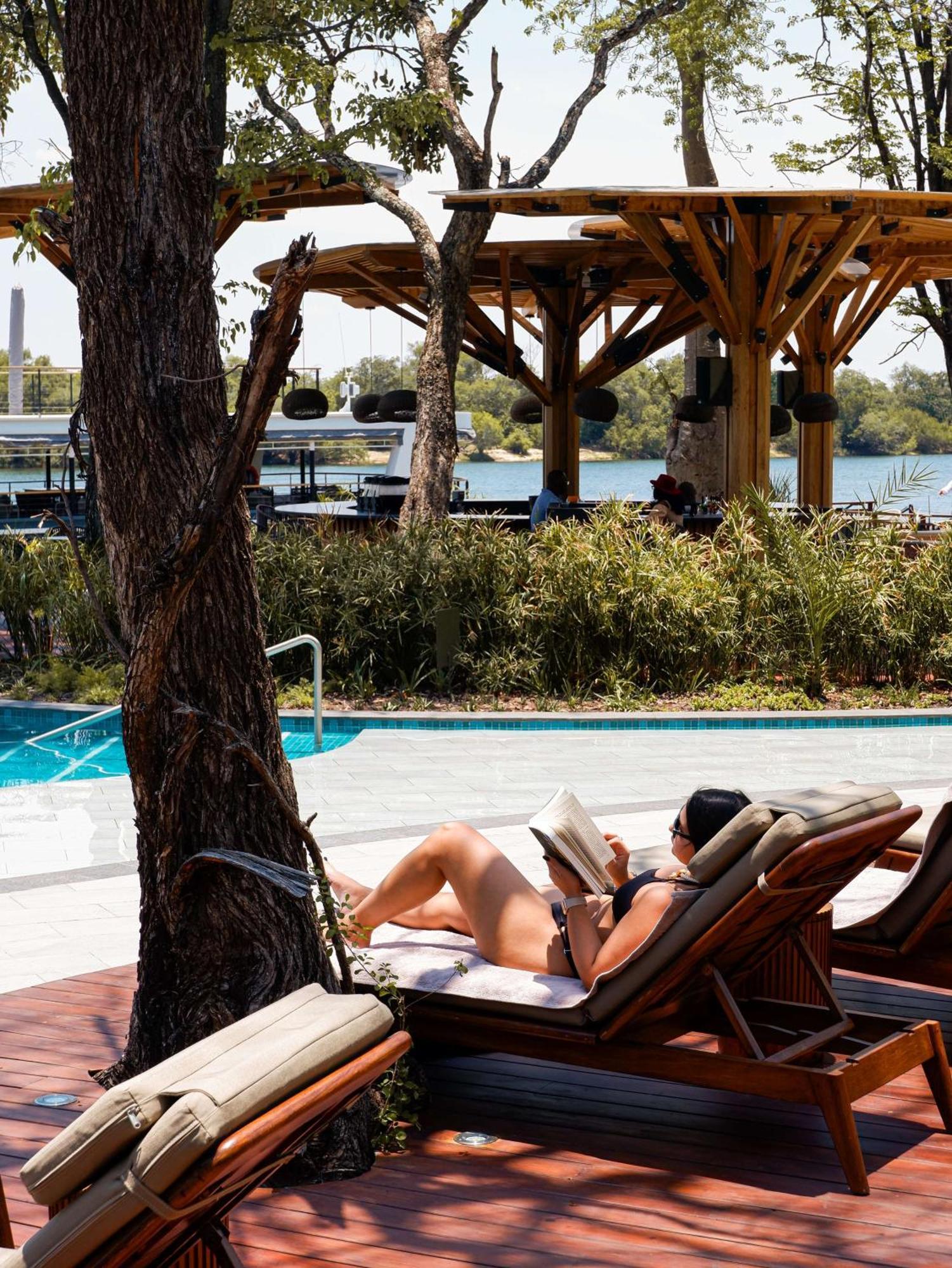 Radisson Blu Mosi-Oa-Tunya Livingstone Resort Eksteriør billede