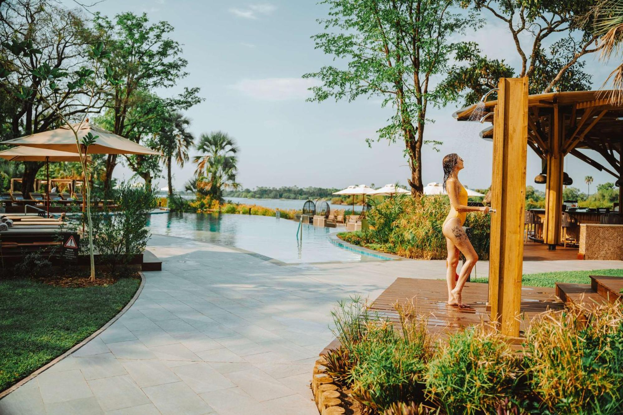 Radisson Blu Mosi-Oa-Tunya Livingstone Resort Eksteriør billede
