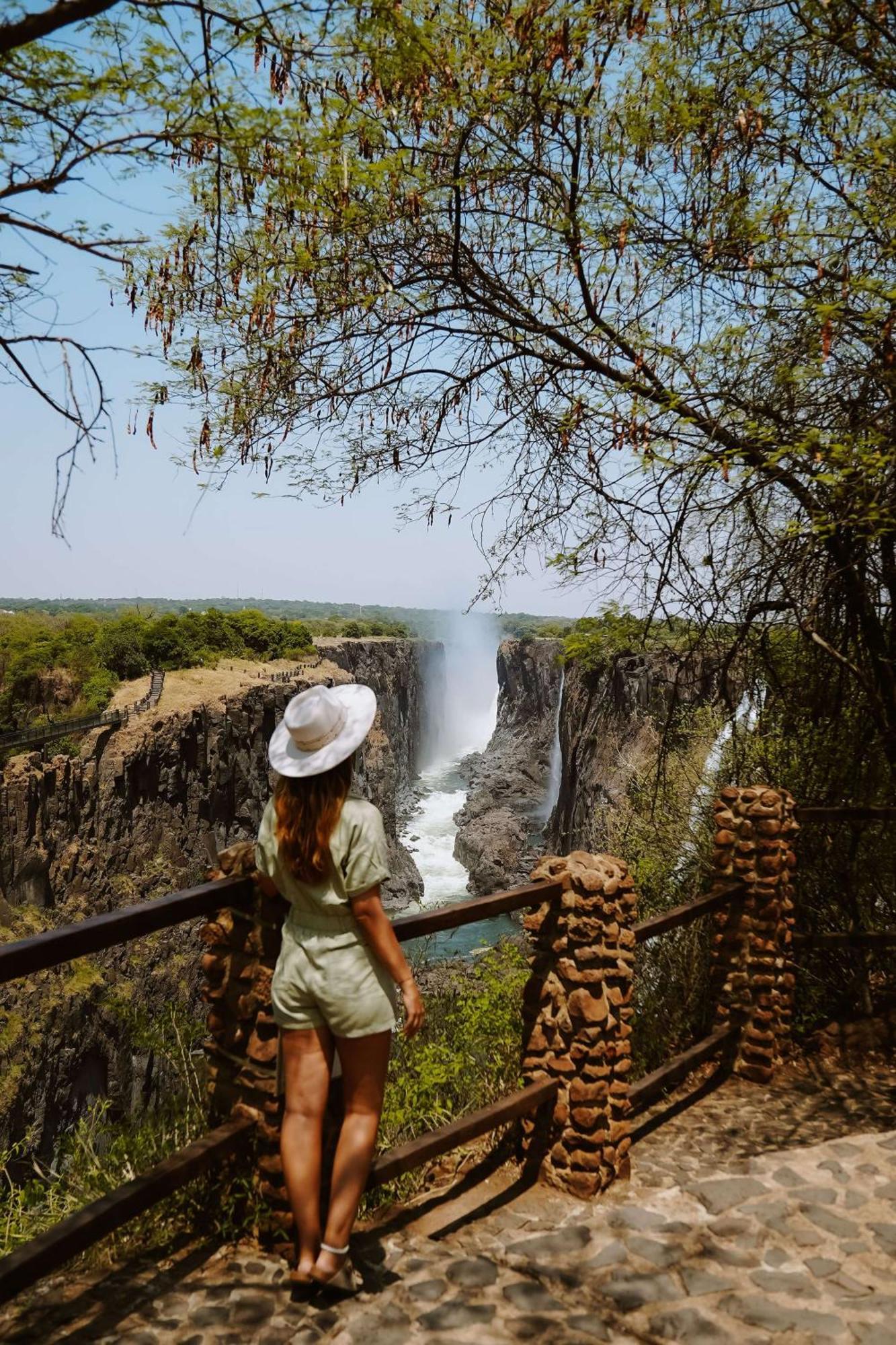 Radisson Blu Mosi-Oa-Tunya Livingstone Resort Eksteriør billede